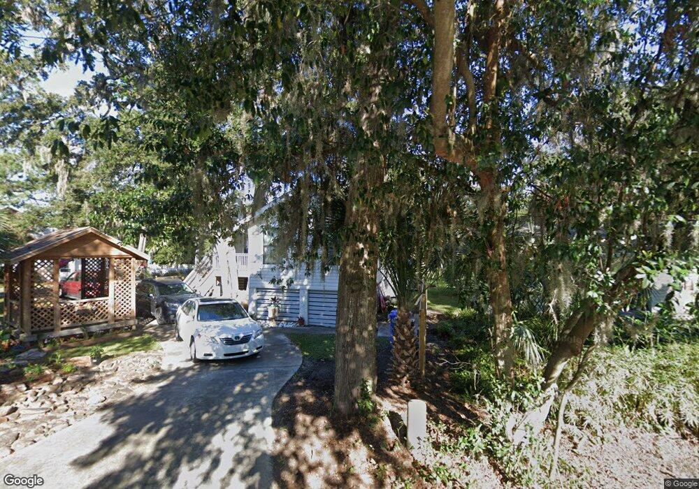 132 Circle Dr, Saint Simons Island, GA 31522 - photo 1