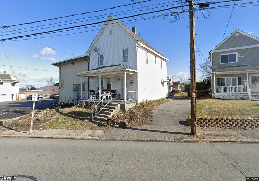 743 E Drinker St, Dunmore, PA 18512 - photo 1