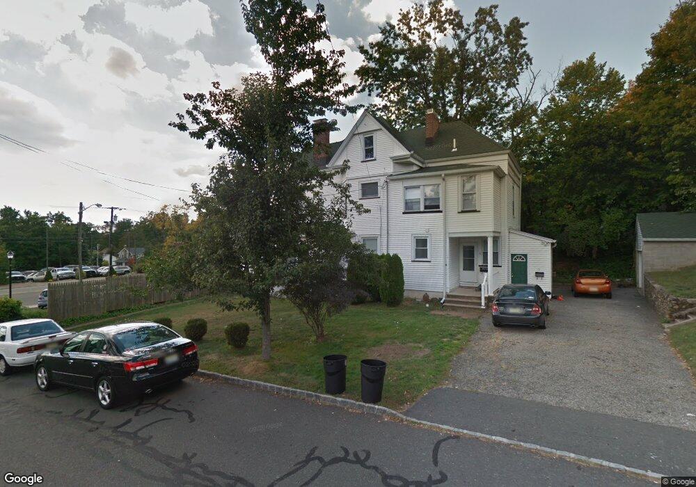 10 Elmwood Rd unit 2, Verona, NJ 07044 - photo 1