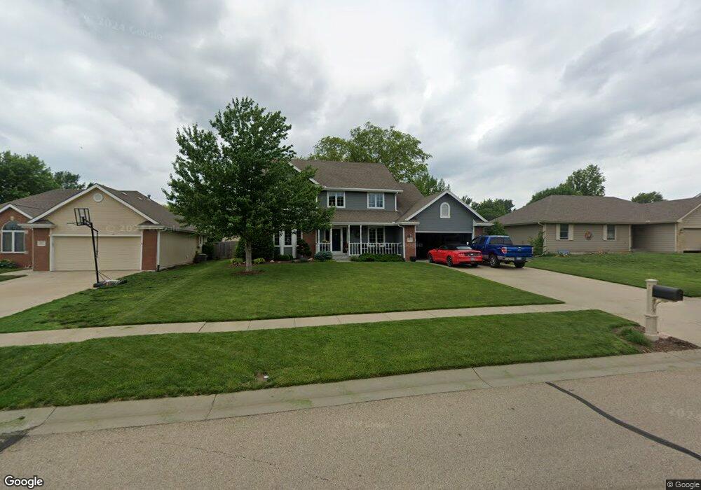 2819 SW Cannock Chase Rd, Topeka, KS 66614 - photo 1