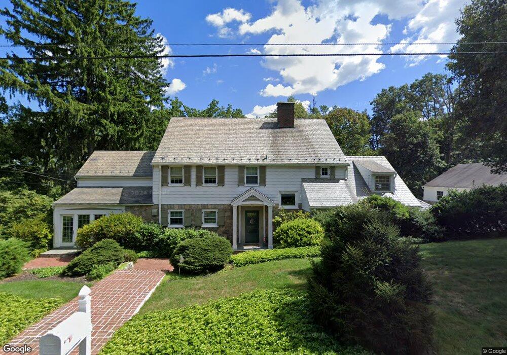 916 W Fairfield Ave, Easton, PA 18040 - photo 1