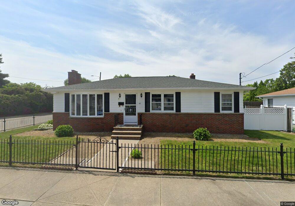 42 Stonelaw Ave, Providence, RI 02908 - photo 1