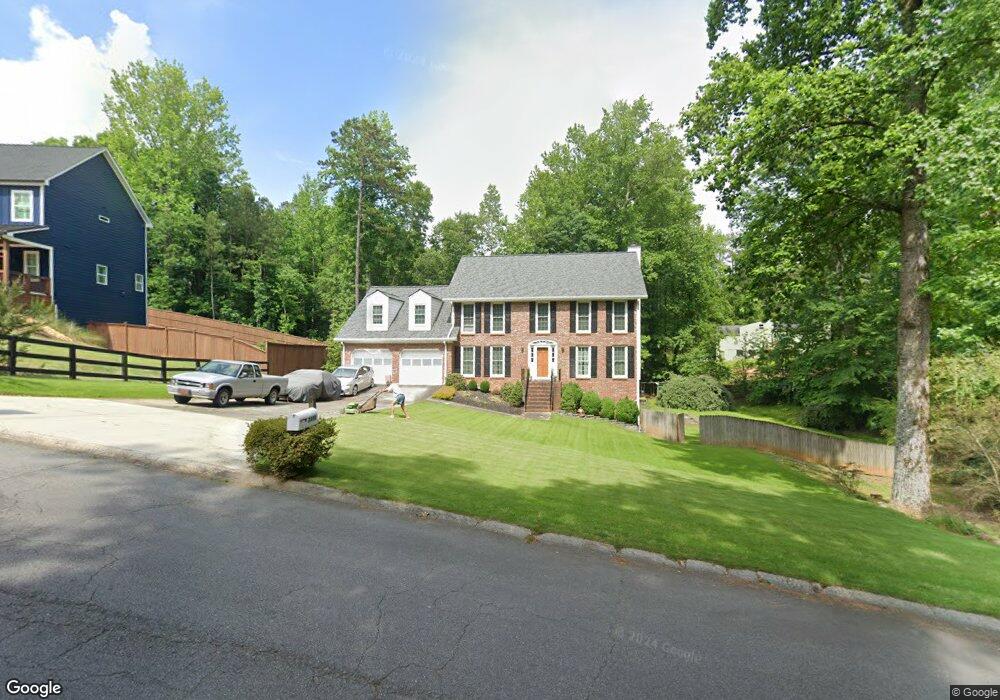 2490 Castle Ln NE, Marietta, GA 30062 - photo 1