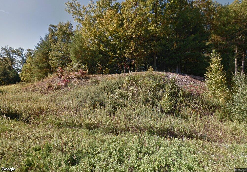 1 Tilson Ln, Sandy Hook, CT 06482 - photo 1