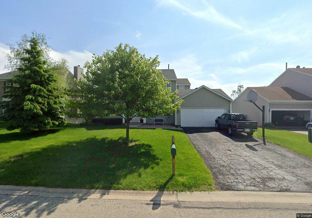 1061 Mcphee Dr, Lake In the Hills, IL 60156 - photo 1