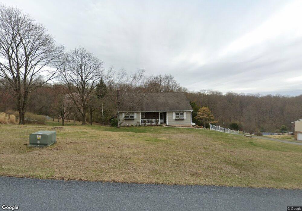 5074 Ridgewood Rd, Reading, PA 19608 - photo 1