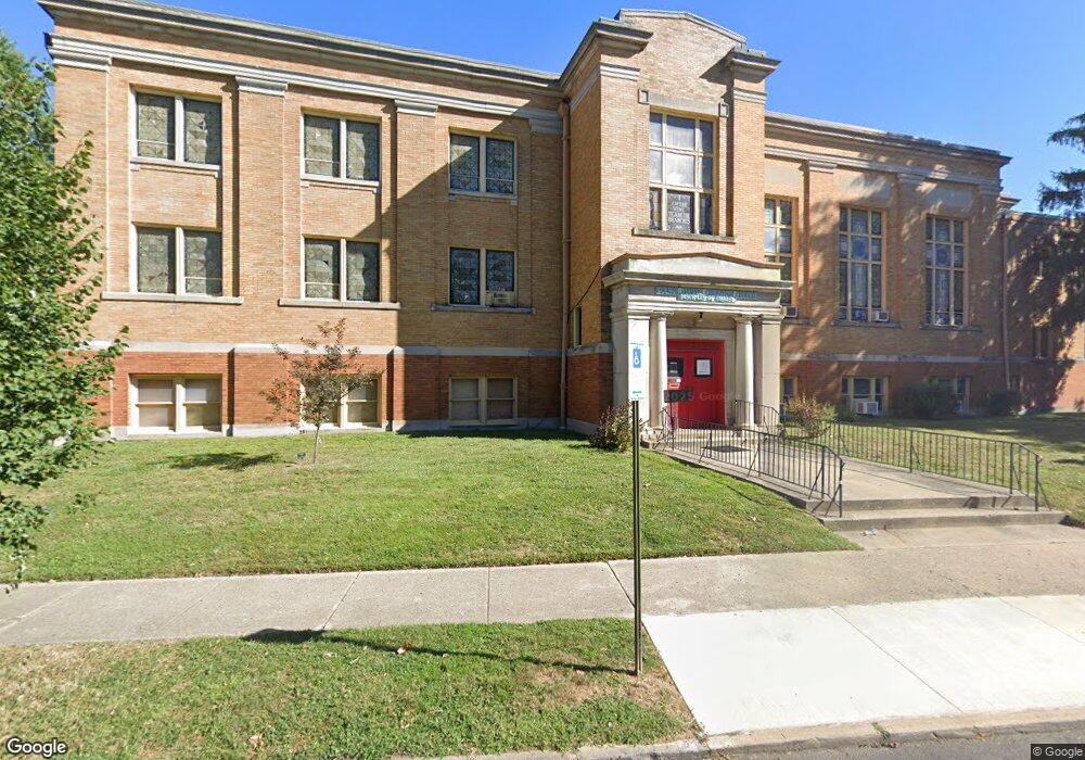 296 W 4th Ave, Columbus, OH 43201 - photo 1