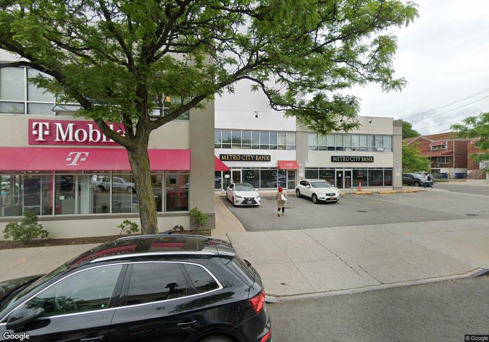 21545 Northern Blvd, Flushing, NY 11361 - photo 1