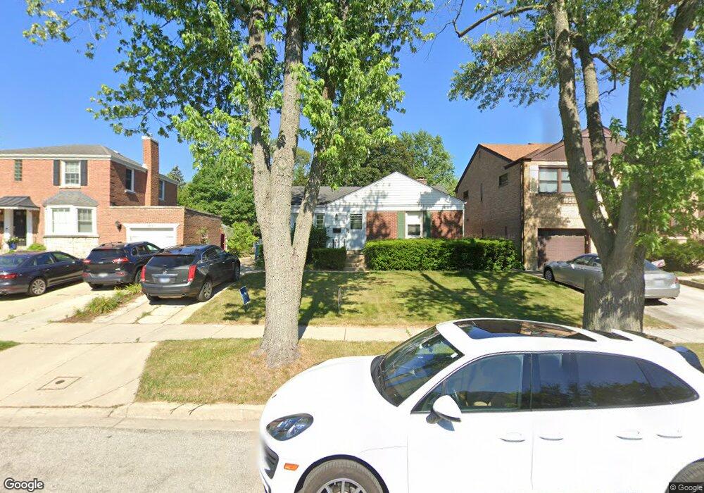 567 S Cedar Ave, Elmhurst, IL 60126 - photo 1