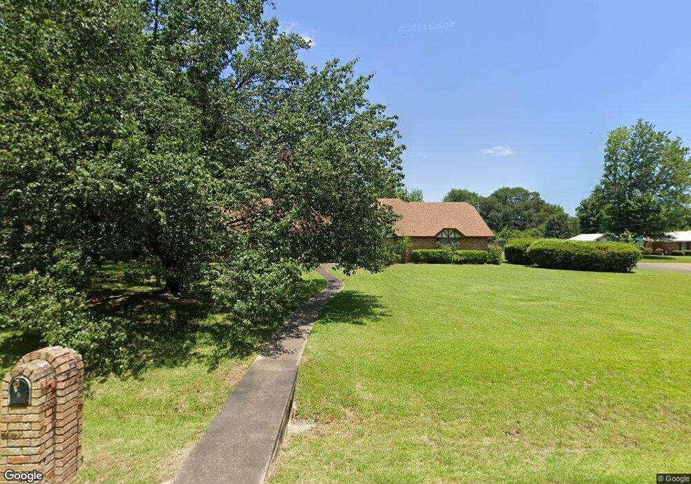 4402 Woodstock Ln, Texarkana, TX 75503 - photo 1