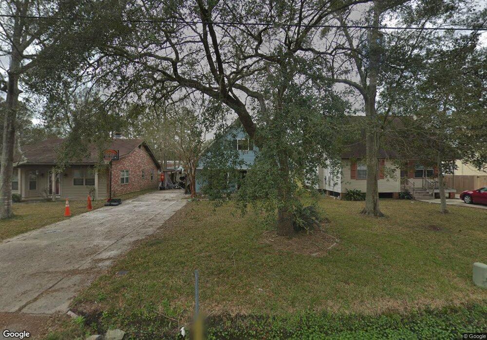 34042 Tupelo Ln, Slidell, LA 70460 - photo 1