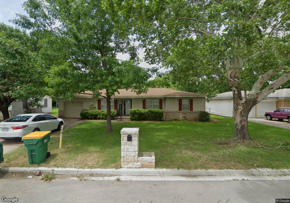 115 Meadowbrook St, Robinson, TX 76706 - photo 1