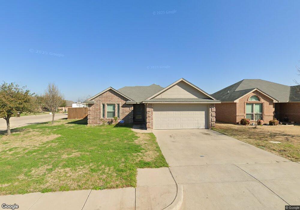 1054 Inverness Dr, Weatherford, TX 76086 - photo 1