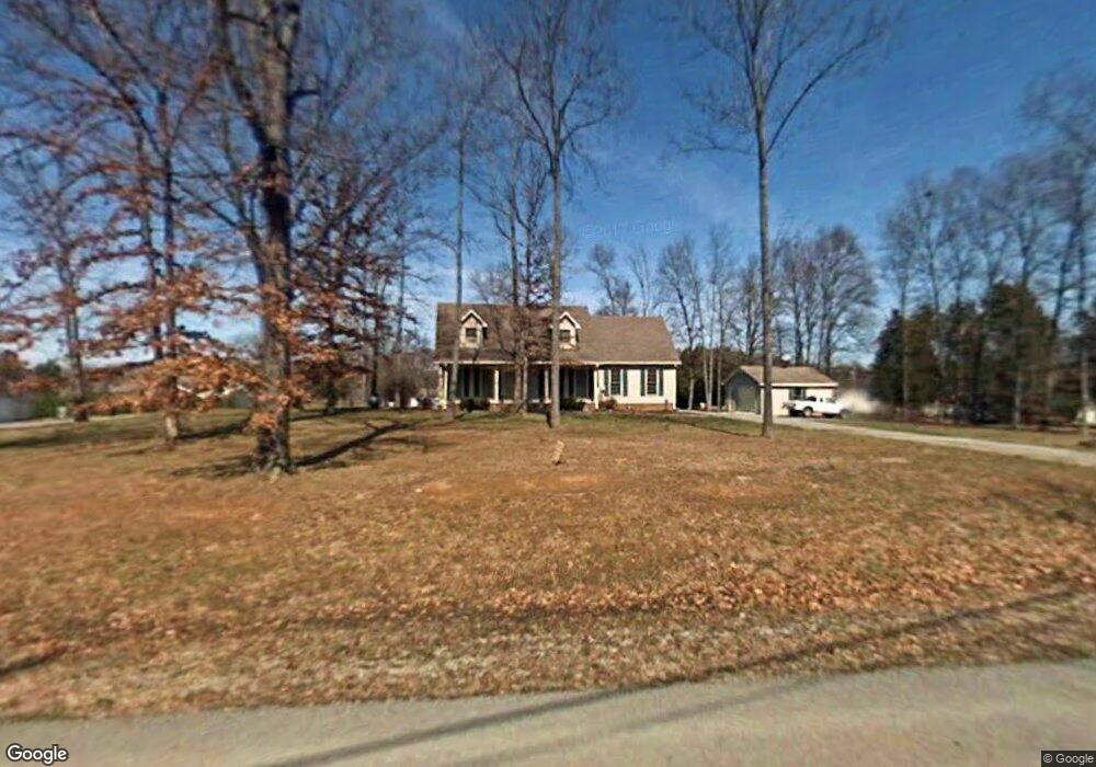 108 Lindbergh Ln, Shelbyville, TN 37160 - photo 1