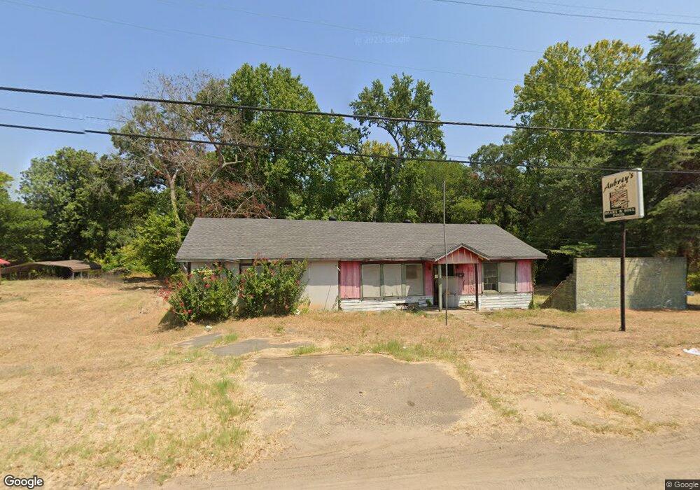 1523 E Main St, Nacogdoches, TX 75961 - photo 1