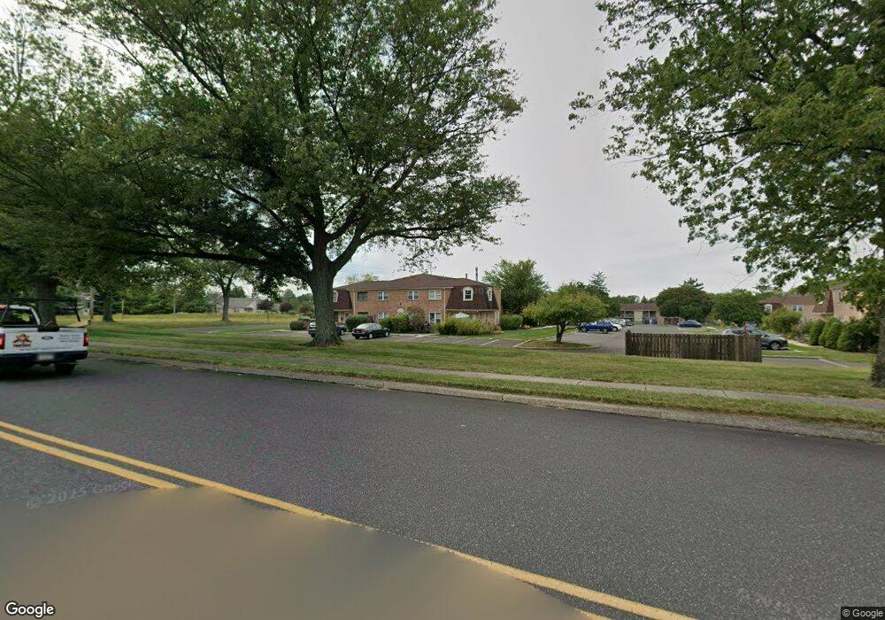 213 Arbour Ct, North Wales, PA 19454 - photo 1