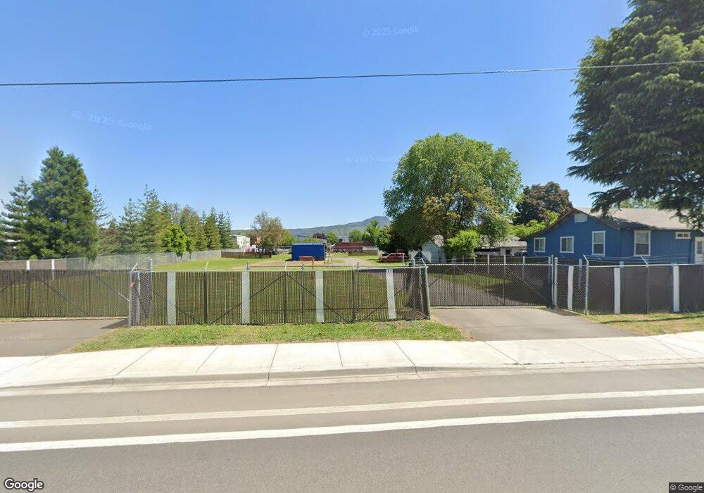 3466 Table Rock Rd, Medford, OR 97504 - photo 1