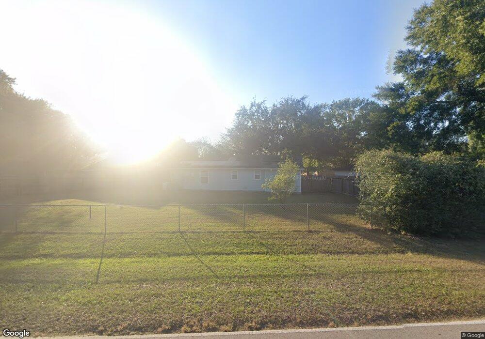 1022 Stoneleigh Ct, Tomball, TX 77375 - photo 1