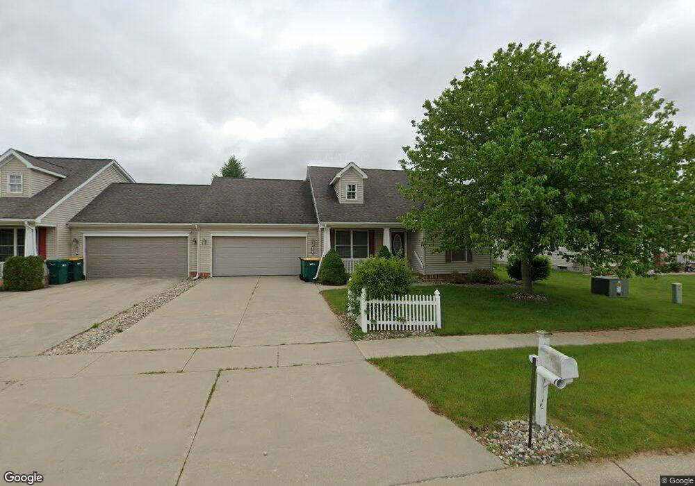 170 Beacon Point - 13b Way, Flushing, MI 48433 - photo 1