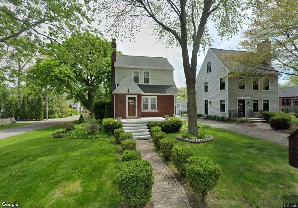 1605 Maplewood St, Sylvan Lake, MI 48320 - photo 1