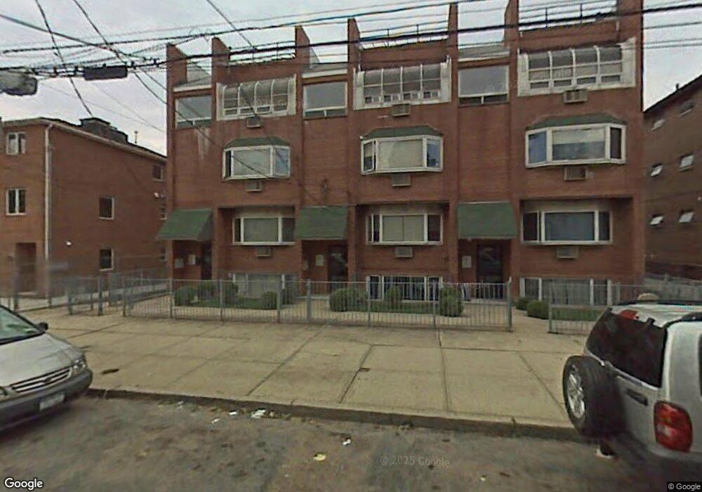 4620 161st St unit 4B, Flushing, NY 11358 - photo 1