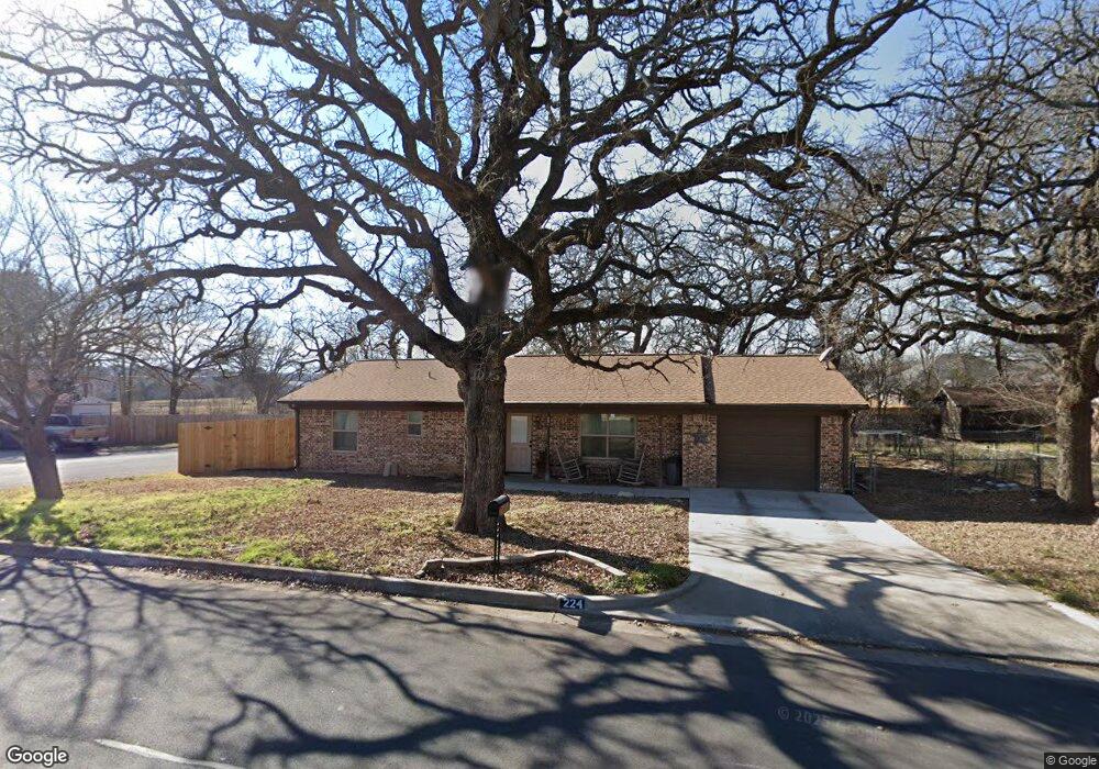 224 Cherry St, Weatherford, TX 76086 - photo 1