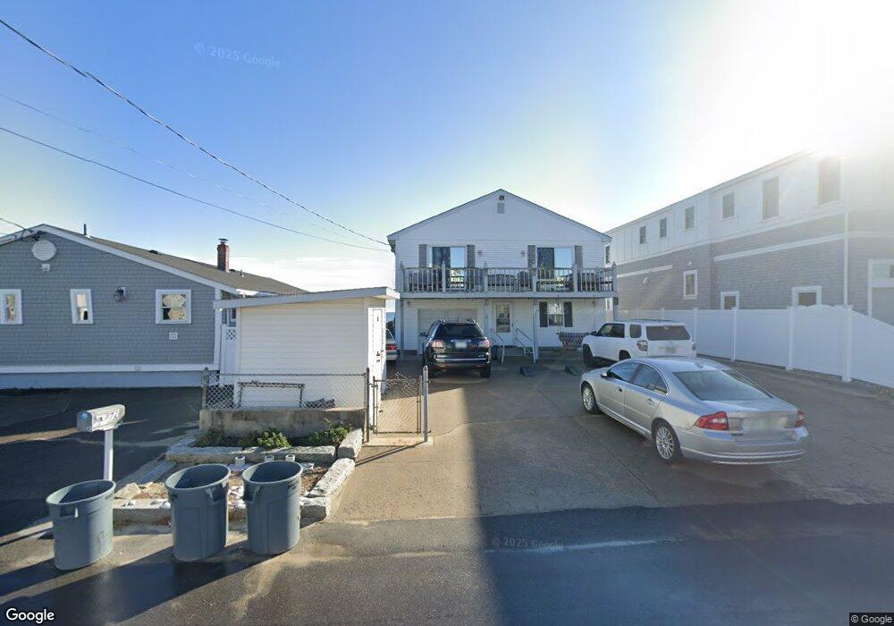 75 Ocean Dr, Seabrook, NH 03874 - photo 1