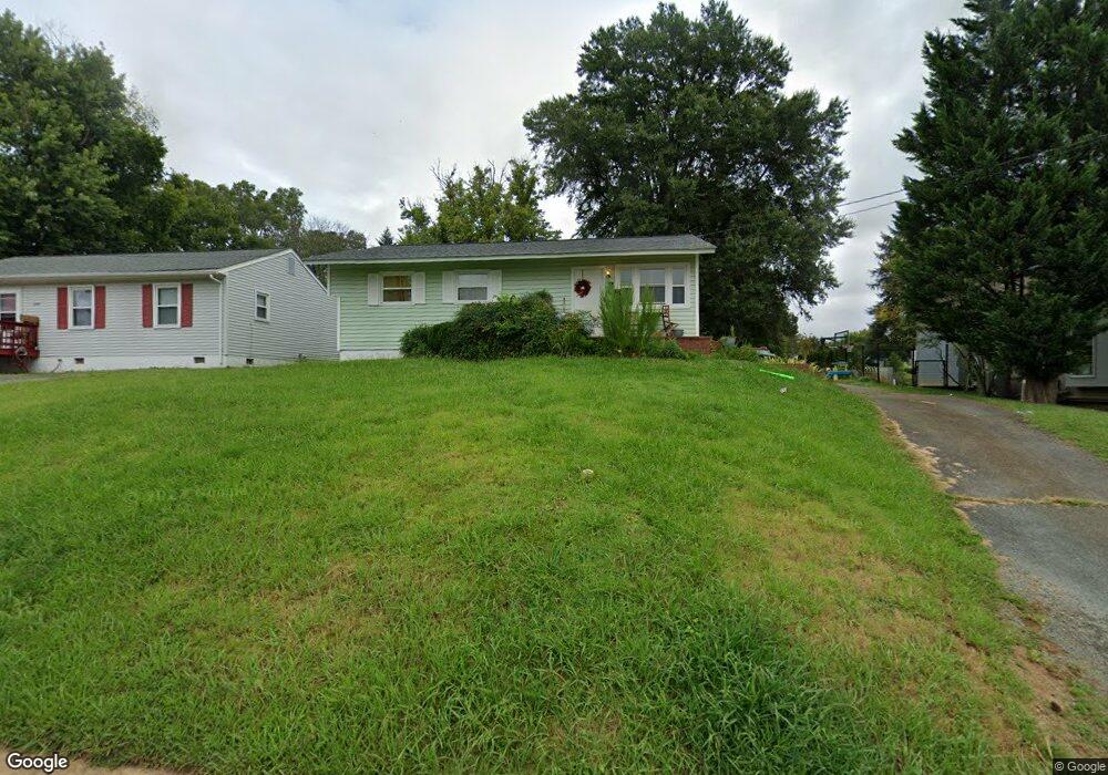 1511 Chesapeake St, Charlottesville, VA 22902 - photo 1