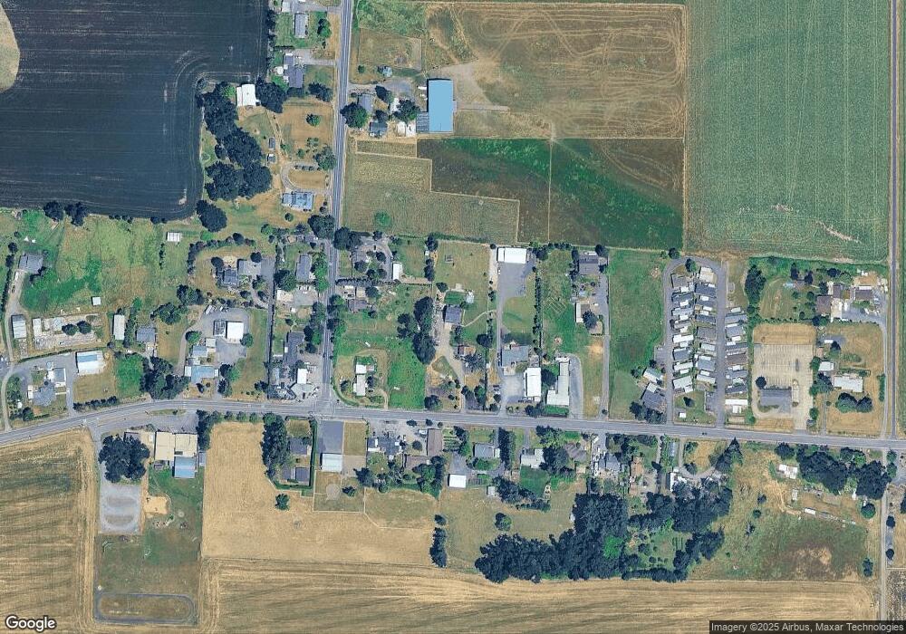 1768 Pine St, Silverton, OR 97381 - photo 1