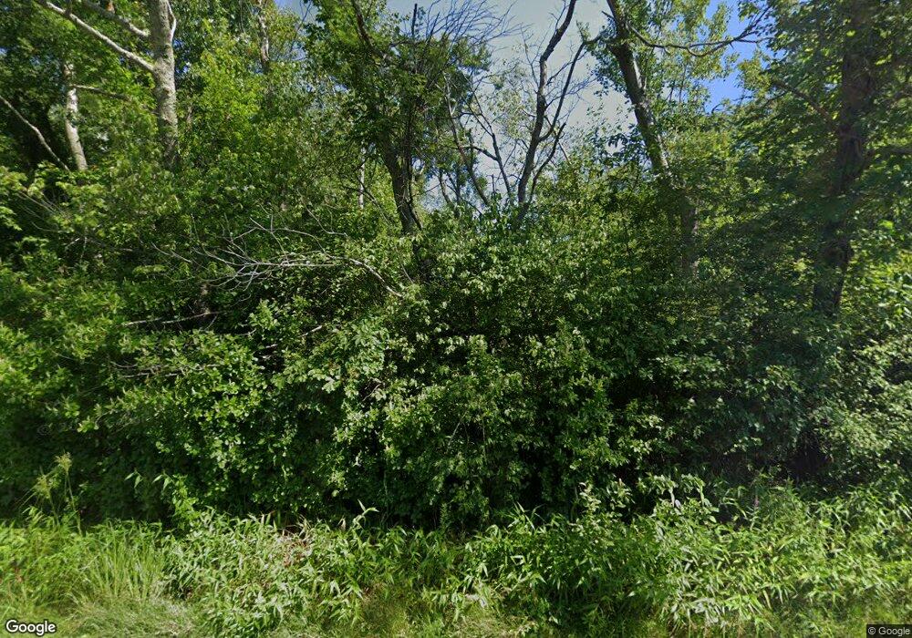 240 Lake Shore Dr, Warwick, RI 02889 - photo 1