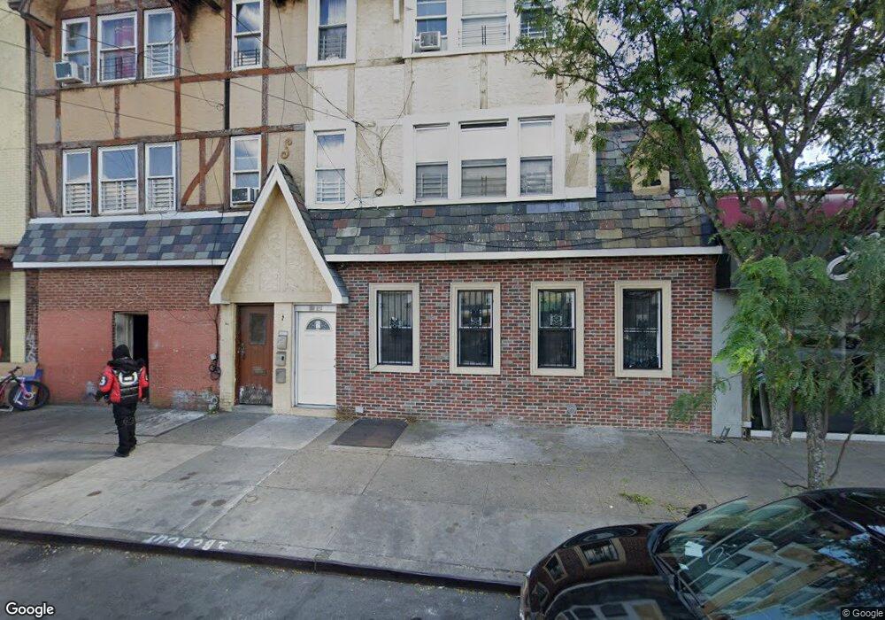 188-18 Jamaica Ave unit 2, Hollis, NY 11423 - photo 1