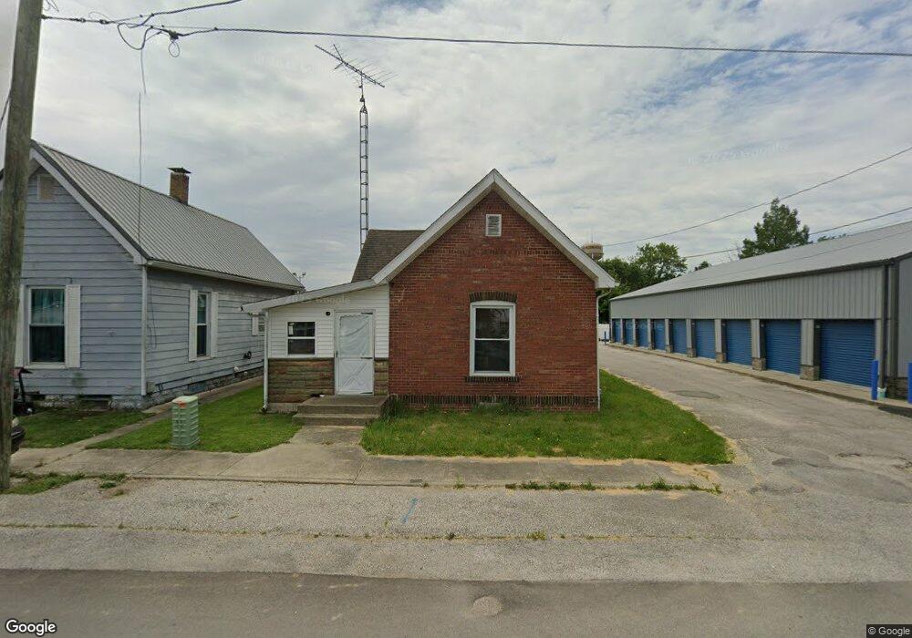 105 SW 2nd St, Loogootee, IN 47553 - photo 1