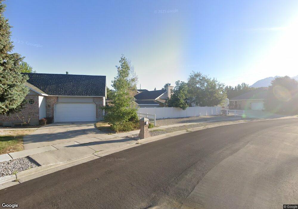 7823 S White Pine Way, Sandy, UT 84094 - photo 1