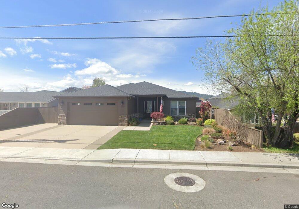 3285 Snowy Butte Ln, Central Point, OR 97502 - photo 1