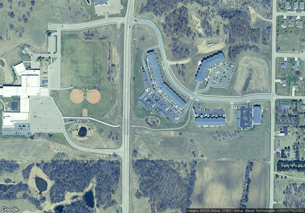 1770 10th Ave E unit 201, Alexandria, MN 56308 - photo 1