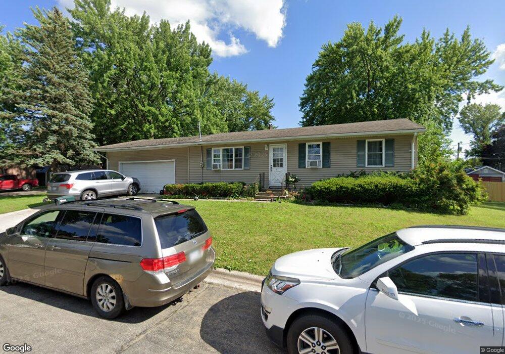 2011 Capital Ln, Albert Lea, MN 56007 - photo 1