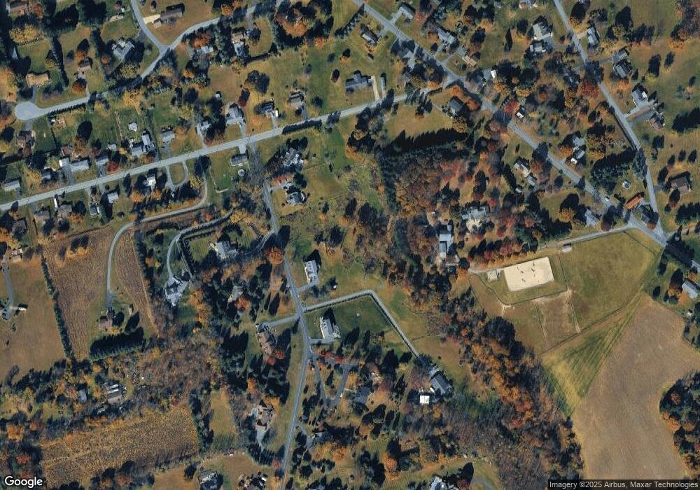 558 Ashwood Dr, Nazareth, PA 18064 - photo 1