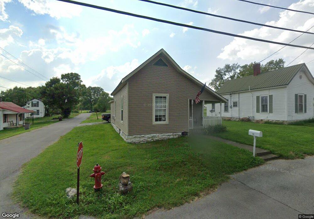 118 S Maple St, Burgin, KY 40310 - photo 1