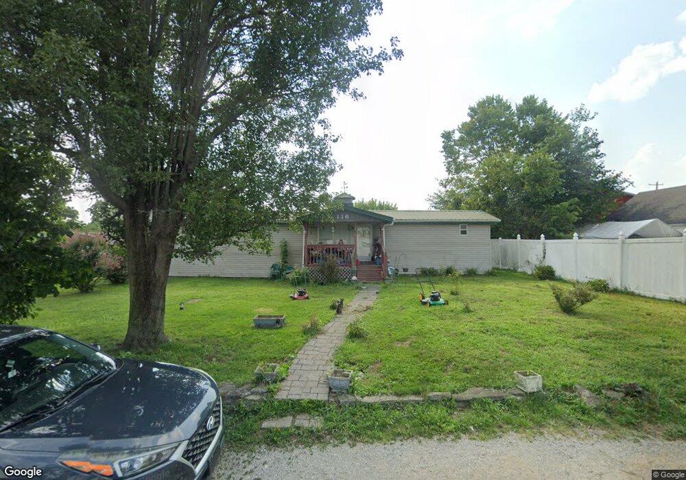 116 S Peach St, Burgin, KY 40310 - photo 1