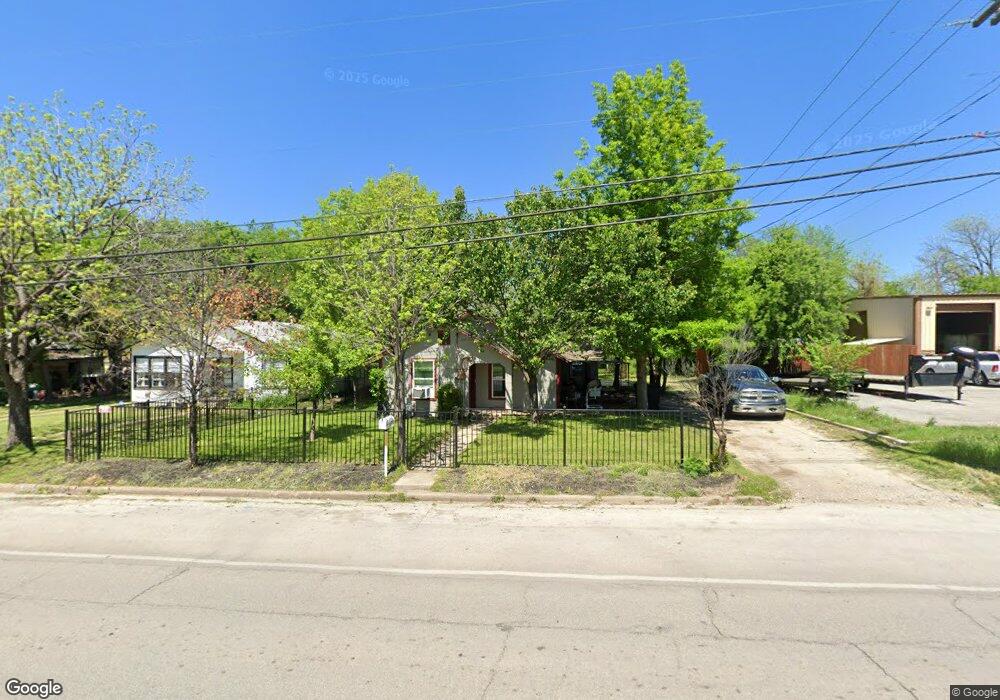 210 W 4th St, Weatherford, TX 76086 - photo 1