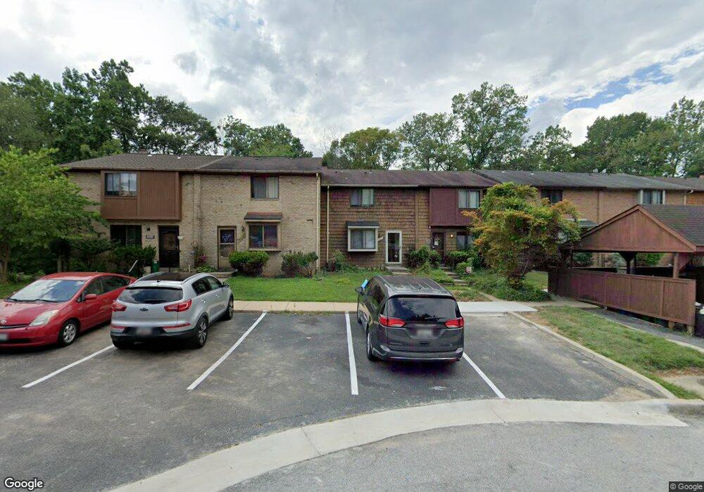 7415 Hickory Log Cir, Columbia, MD 21045 - photo 1