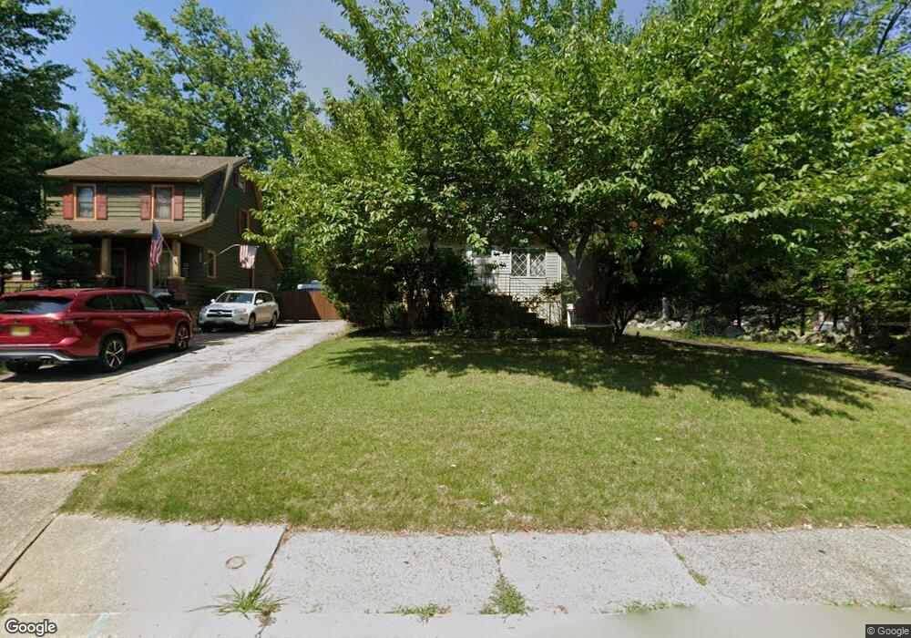 82 Crescent Ave, Waldwick, NJ 07463 - photo 1