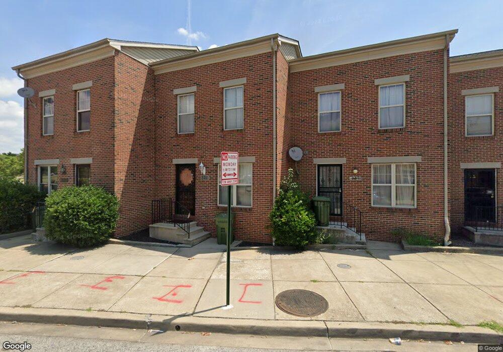 321 N Fremont Ave, Baltimore, MD 21201 - photo 1