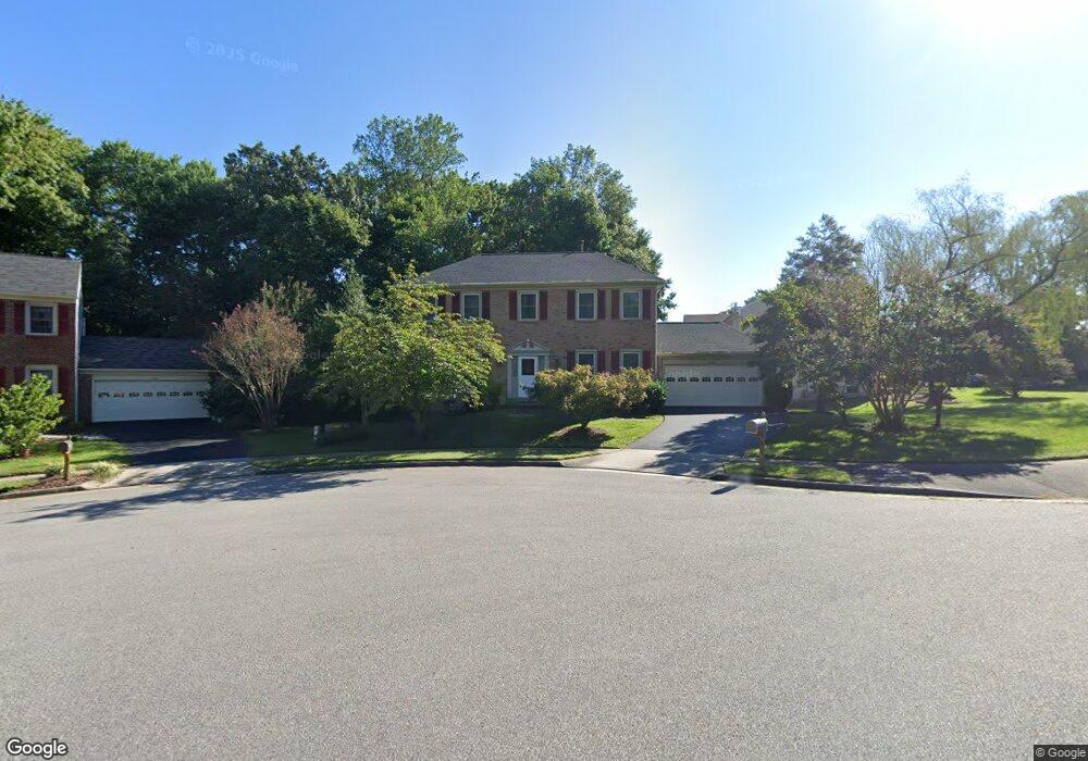 6330 Summerday Ct, Burke, VA 22015 - photo 1