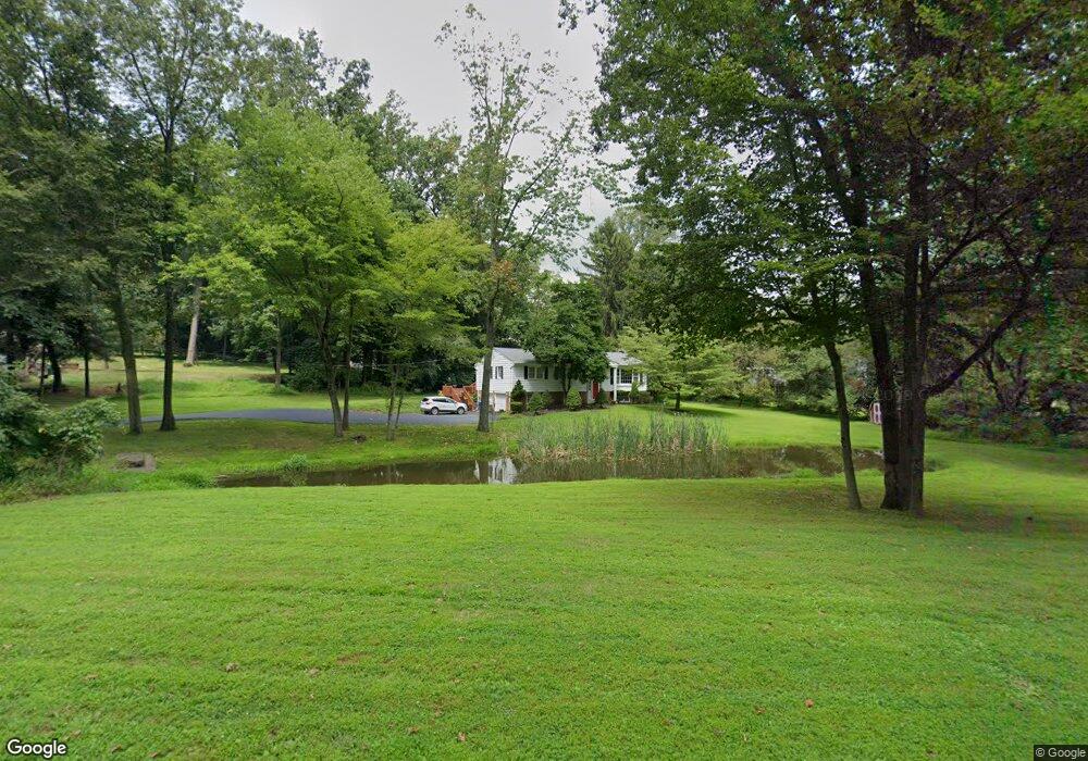 17 Woodland Dr, Glen Mills, PA 19342 - photo 1