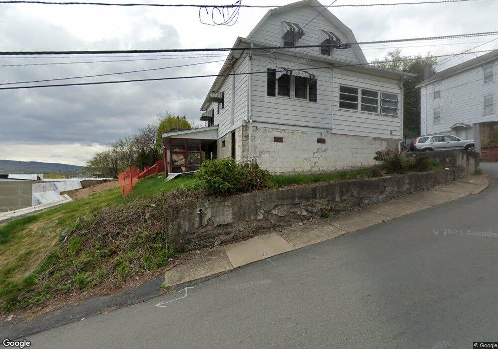 8 E Frothingham St, Pittston, PA 18640 - photo 1