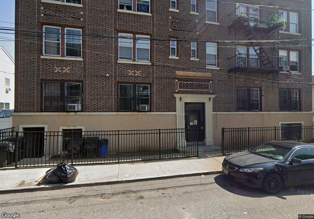 526 S 14th St unit C2, Newark, NJ 07103 - photo 1