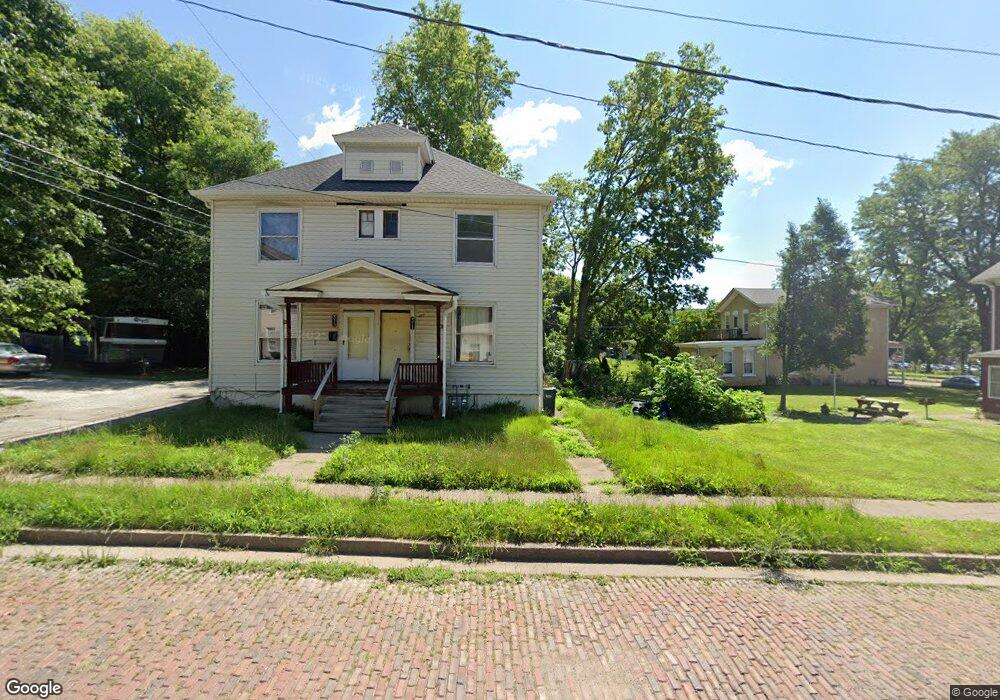 511 Brown St, Davenport, IA 52802 - photo 1