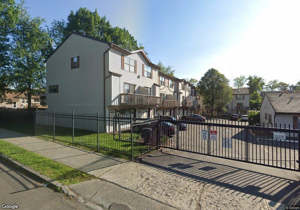 15 Crest St unit 21, West Haven, CT 06516 - photo 1