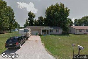 216 Patricia St Unit 1, Dawson, IL 62520